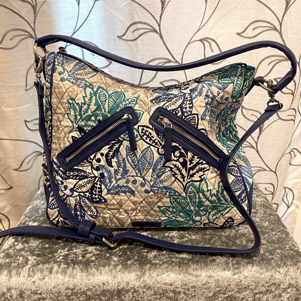 Vera Bradley quilted purse